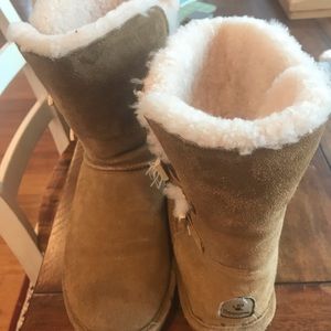 Bearpaw lined boots